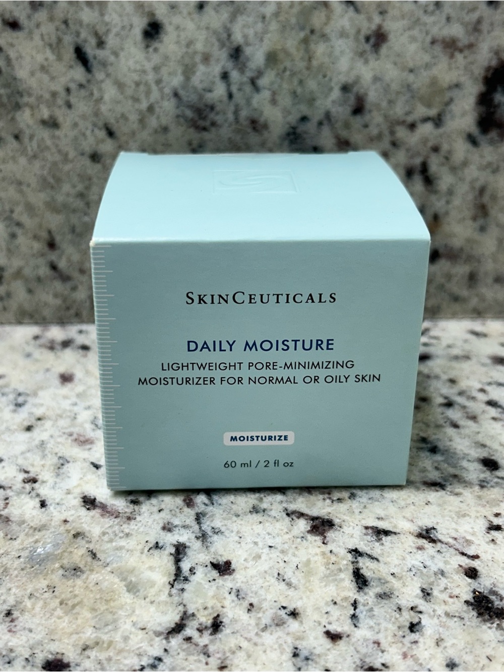 SkinCeuticals Daily Moisture Lightweight